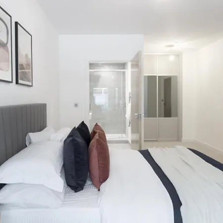 Quiet Experience Apartment